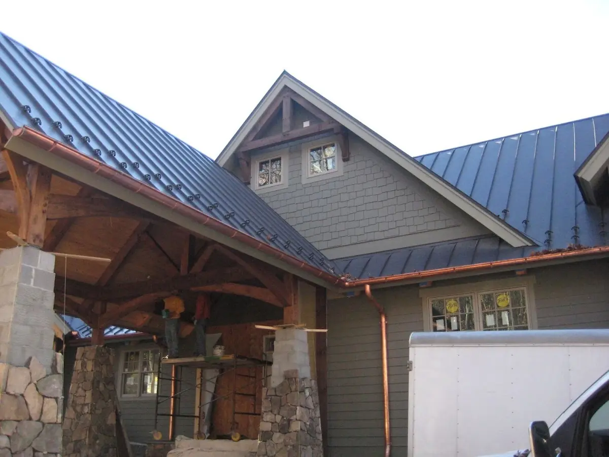 Craftsman Roofing team delivering quality roofing work in Warthen Knolls